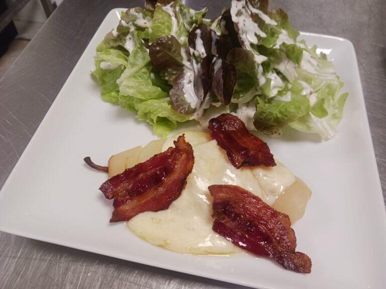 Plat du restaurant le chat gourmand beunaz